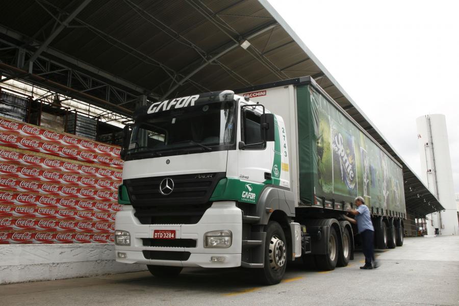  Mercedes-Benz Axor 2540 2005 года  (BR) (фото 5 из 6)